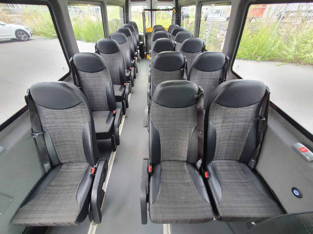 MERCEDES SPRINTER 516CDI VDL // 2 units with hc lift