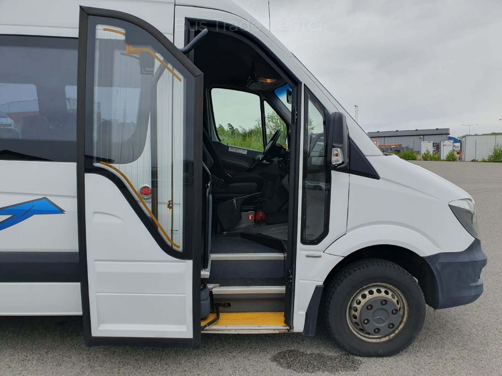MERCEDES SPRINTER 516CDI VDL // 2 units with hc lift