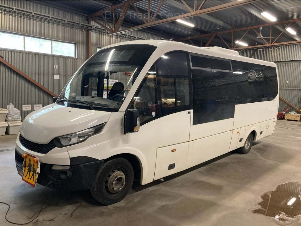 IVECO Rosero FIRST