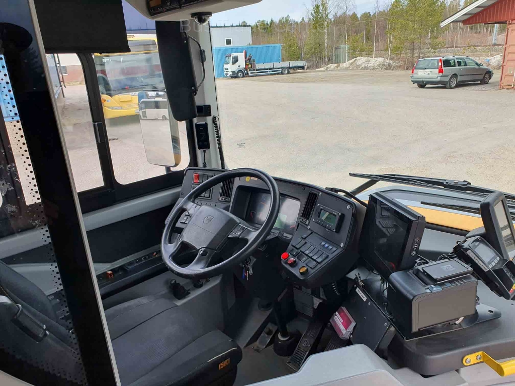 VOLVO 8900 B8RLE