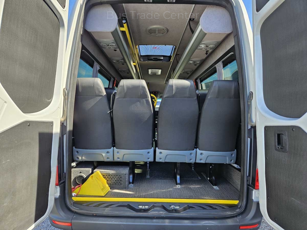 MERCEDES SPRINTER MERCUS 516 CDI