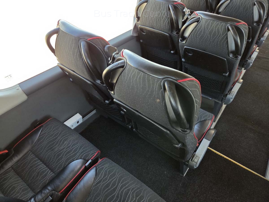 SCANIA SCANIA TOURING HD HIGER  // 59 seats