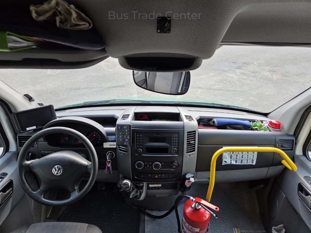 VOLKSWAGEN Crafter 50 Skåp LR