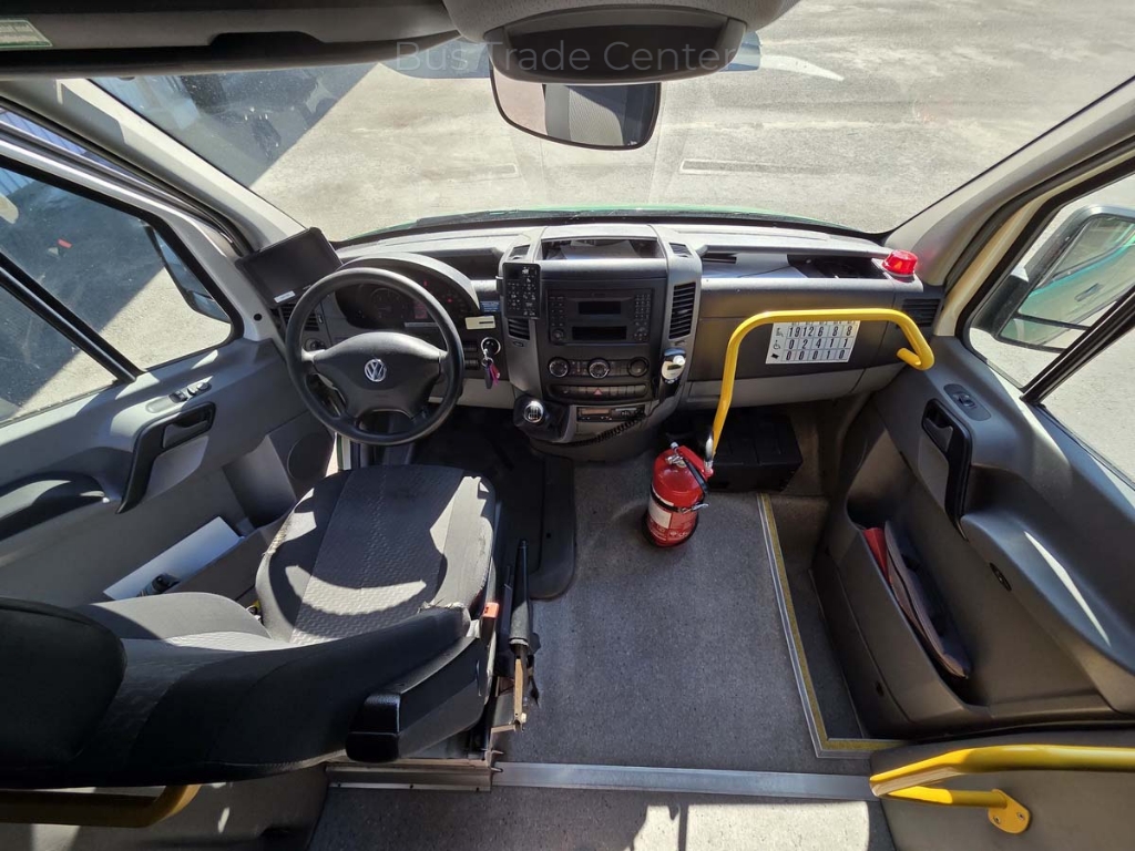 VOLKSWAGEN Crafter 50 Skåp LR
