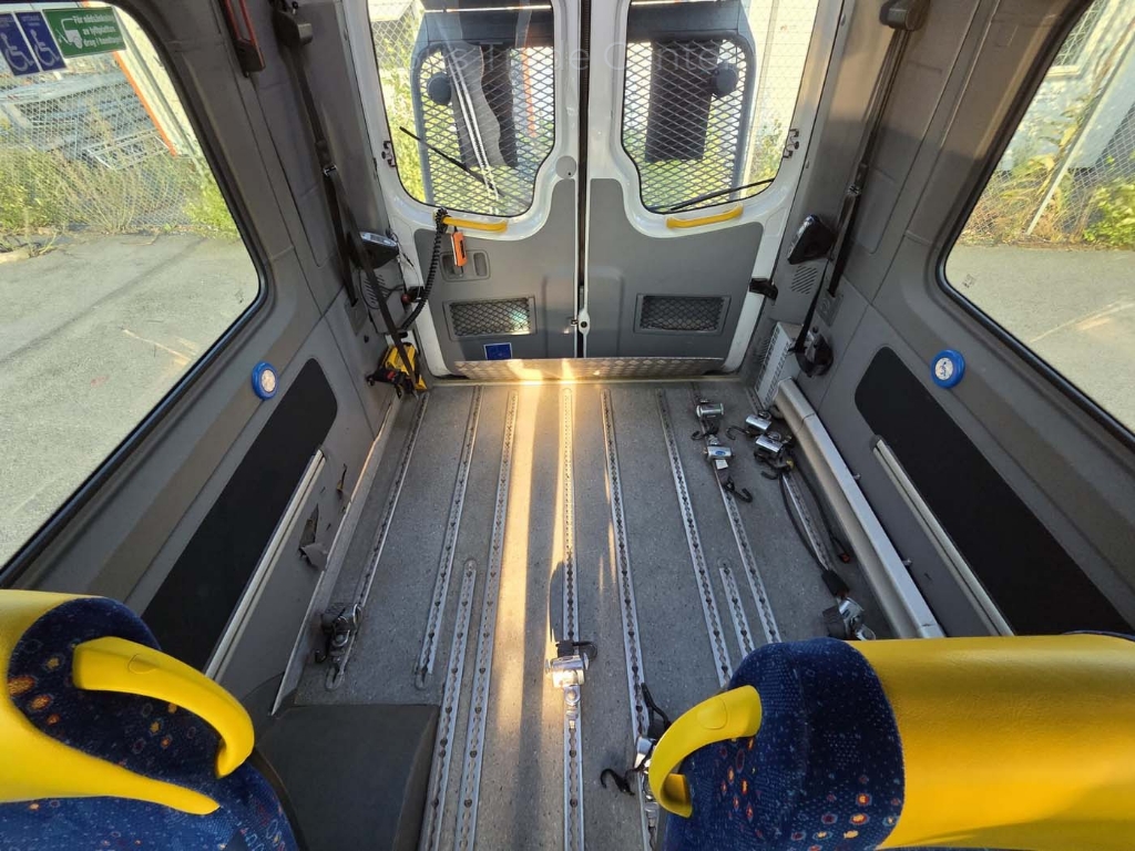 VOLKSWAGEN CRAFTER 50 SKĹP LR