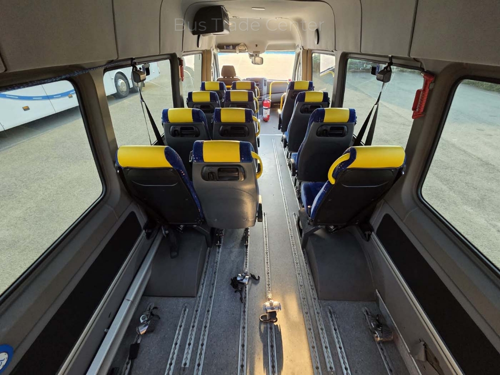 VOLKSWAGEN CRAFTER 50 SKĹP LR