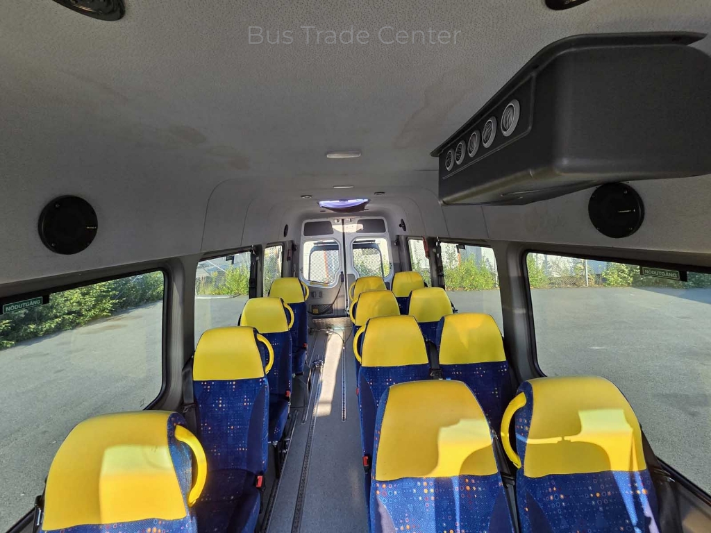 VOLKSWAGEN CRAFTER 50 SKĹP LR