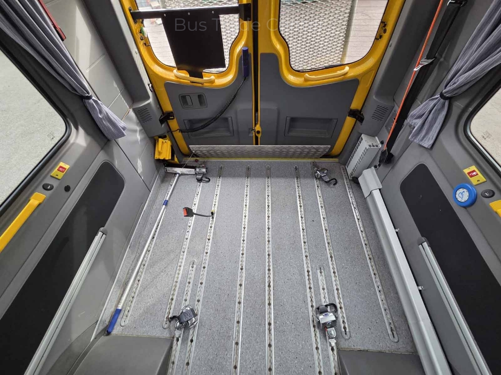 VOLKSWAGEN CRAFTER 50 LR // 8 pcs