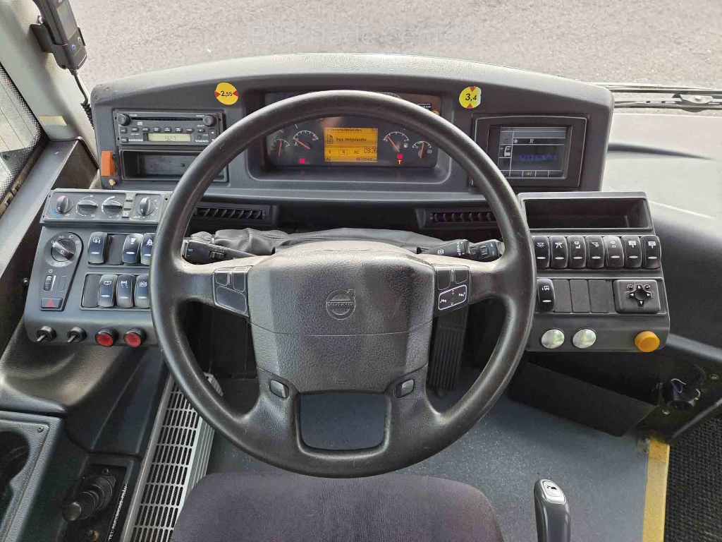VOLVO 8500 B12M // 59 places
