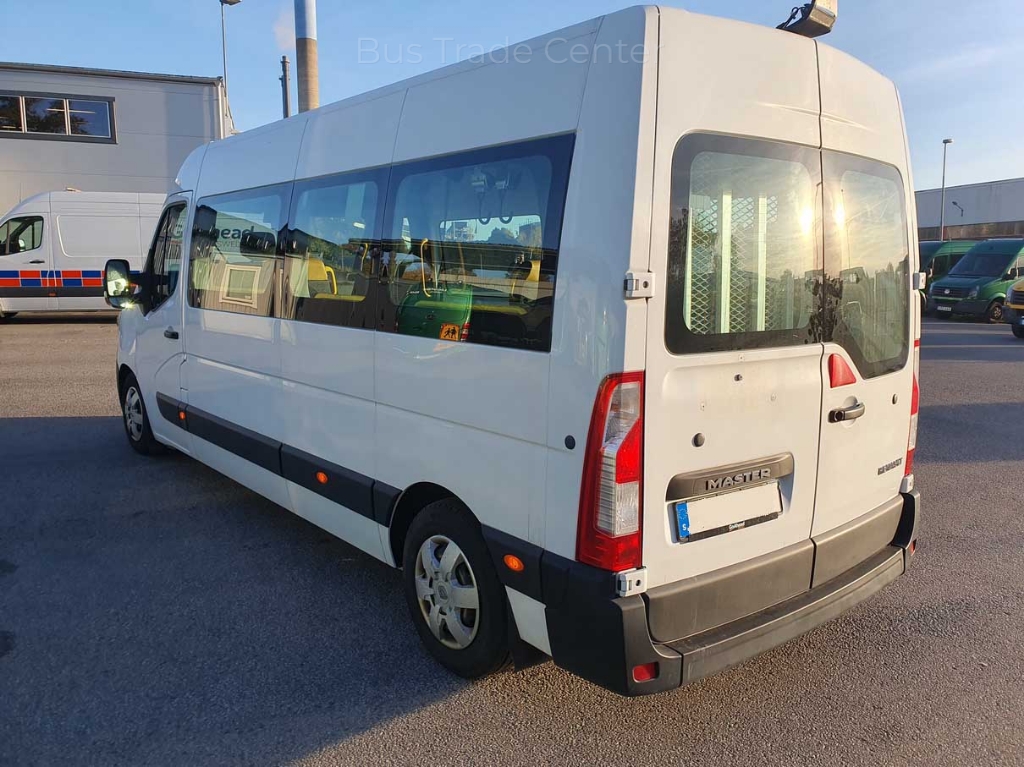 RENAULT Master