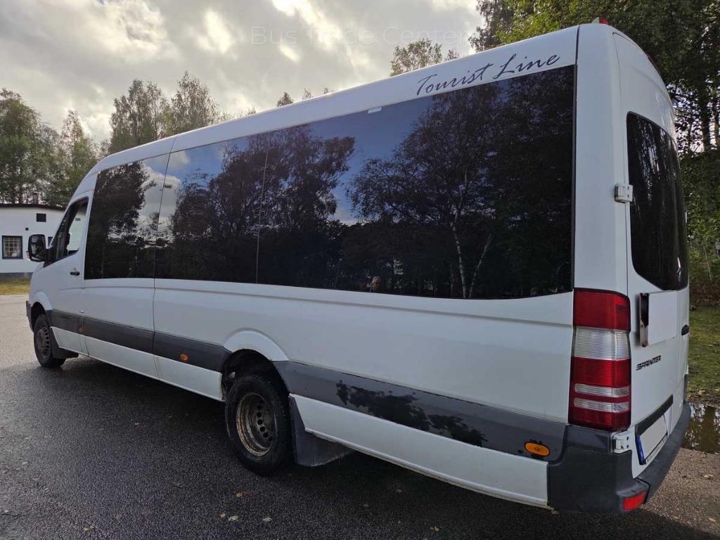 MERCEDES SPRINTER 516 CDI // 24seats