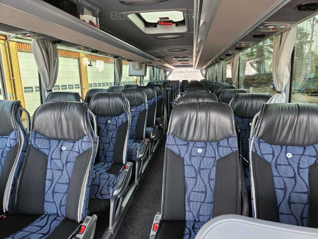 MERCEDES TOURISMO RHD-M 432 02
