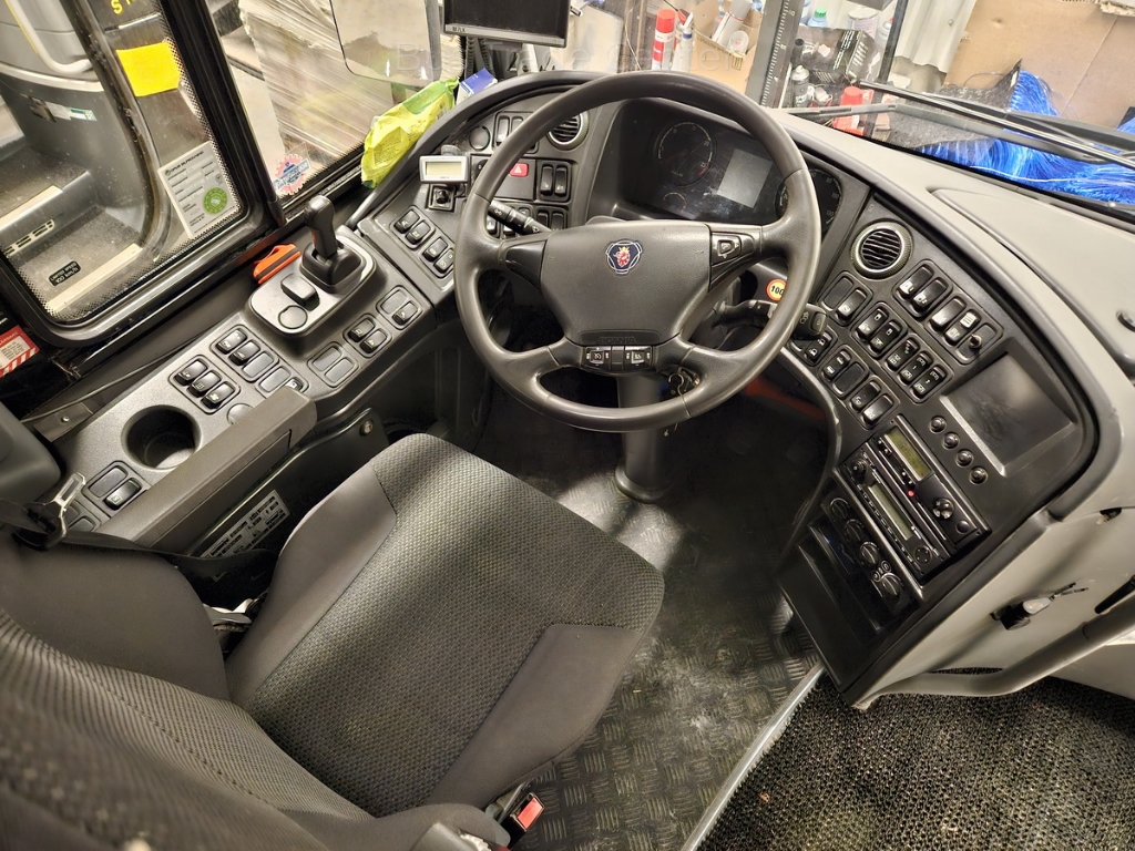 SCANIA OmniExpress 340 LK 320