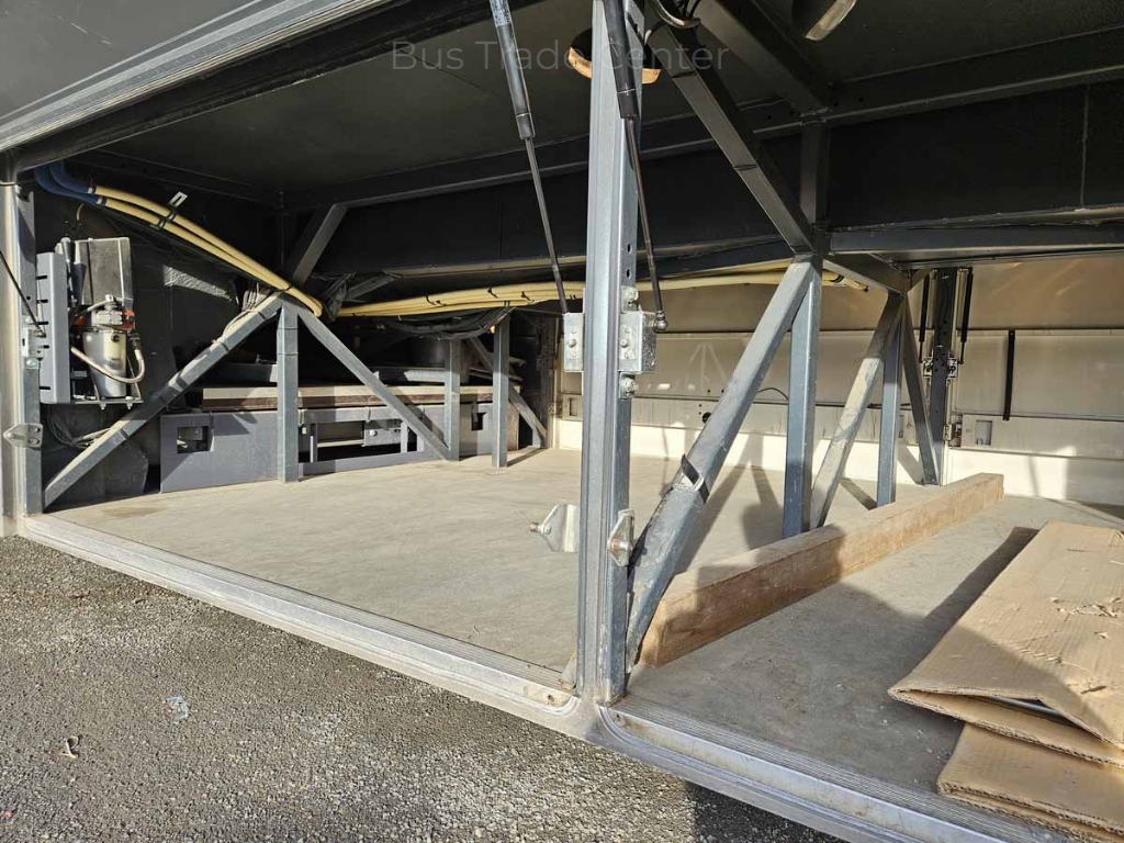 SCANIA OmniExpress 340 LK 320