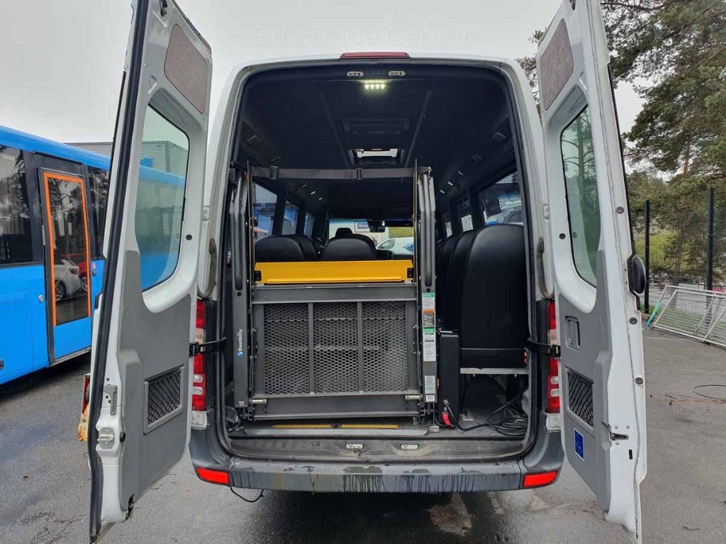 MERCEDES SPRINTER 516CDI EVM //  hc lift