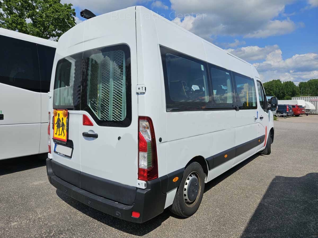 RENAULT MASTER TRABUS // 4 units