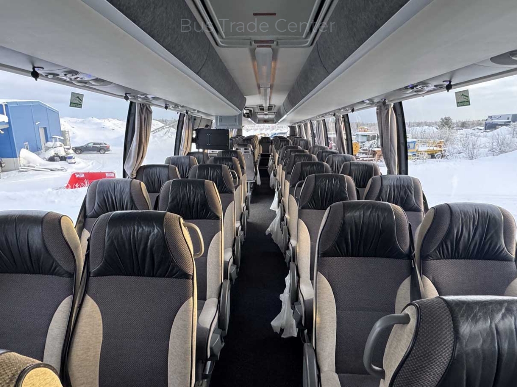 VOLVO 9700H NL B13R