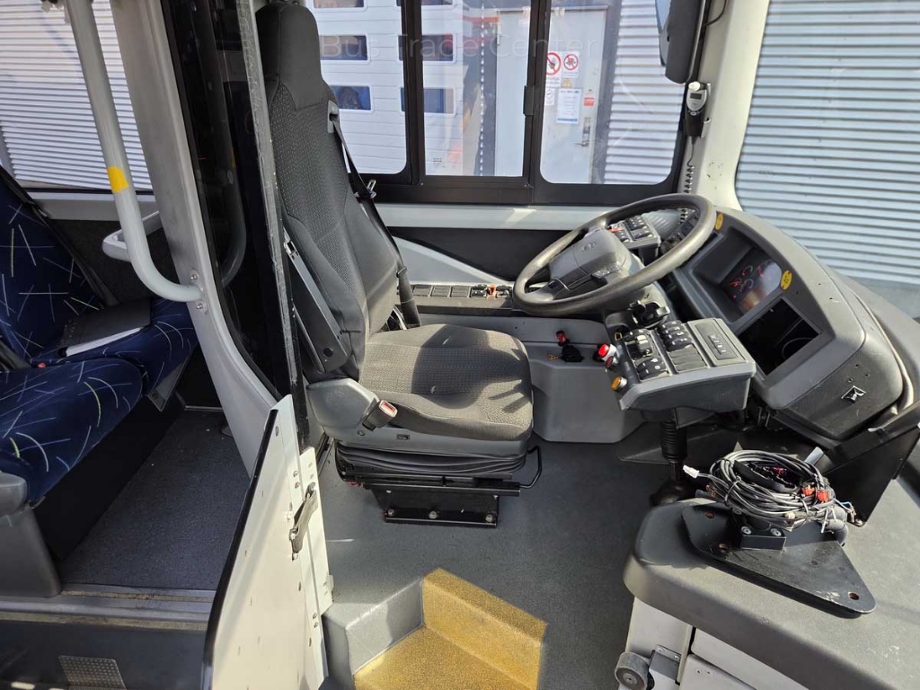 VOLVO  8909 B9 RLE / 8900 // 2 units