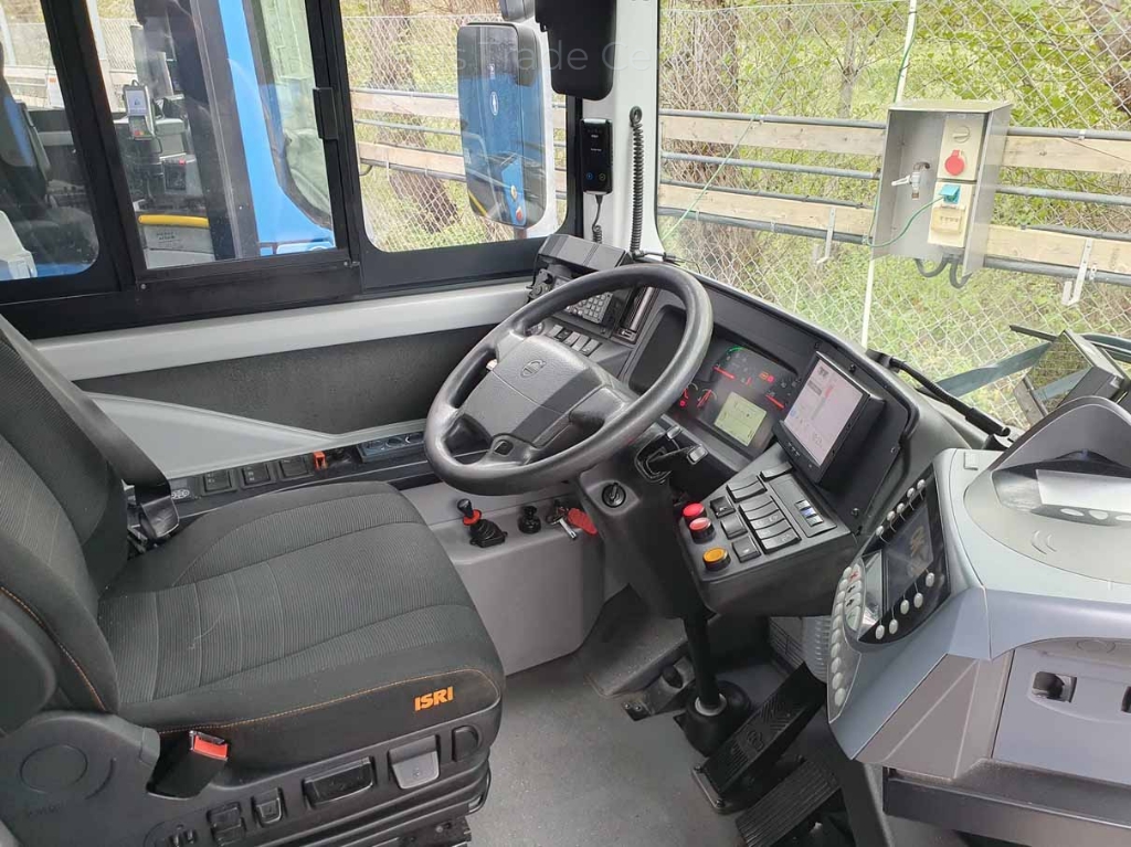 VOLVO 8900LE B8RLE // 14 units