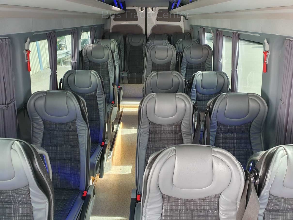 VOLKSWAGEN CRAFTER BUS-PRESTIGE 2.0 TDI